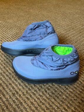 💙Oofos OOmg Bootie. Recovery. Midankle. women’s size 8.5. EUC!💙